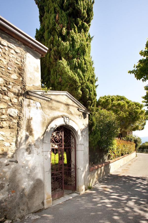 Agrigturismo Monte Cicogna Villa Moniga del Garda Exterior photo