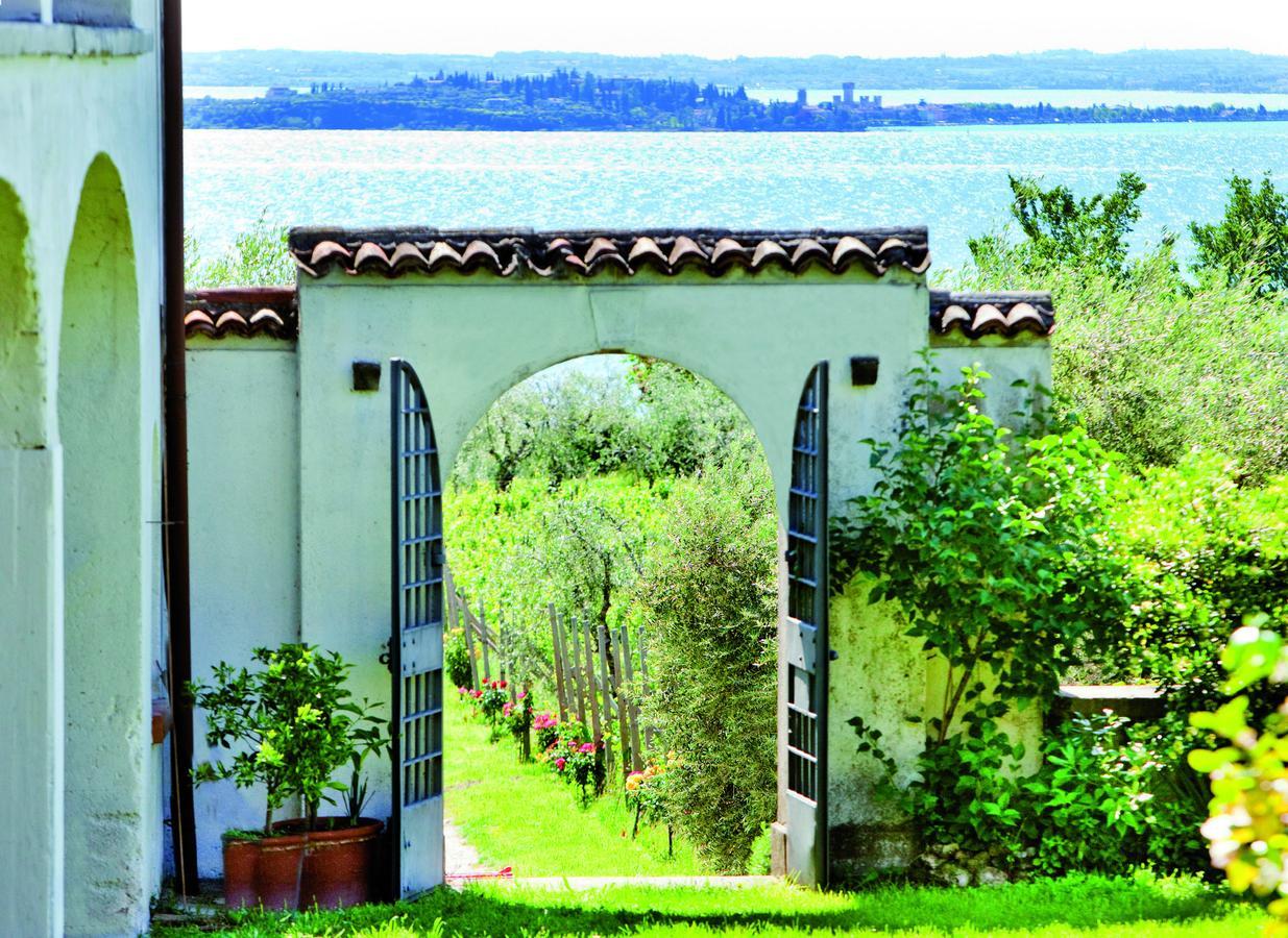 Agrigturismo Monte Cicogna Villa Moniga del Garda Exterior photo